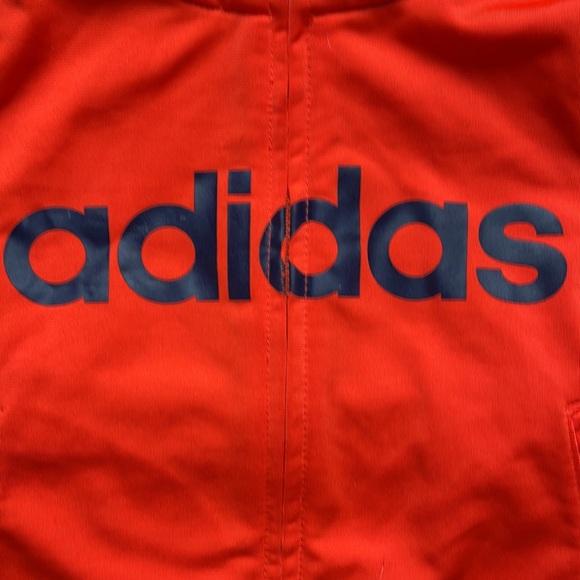 Adidas track suit for Boys 2T - Picture 2 of 8